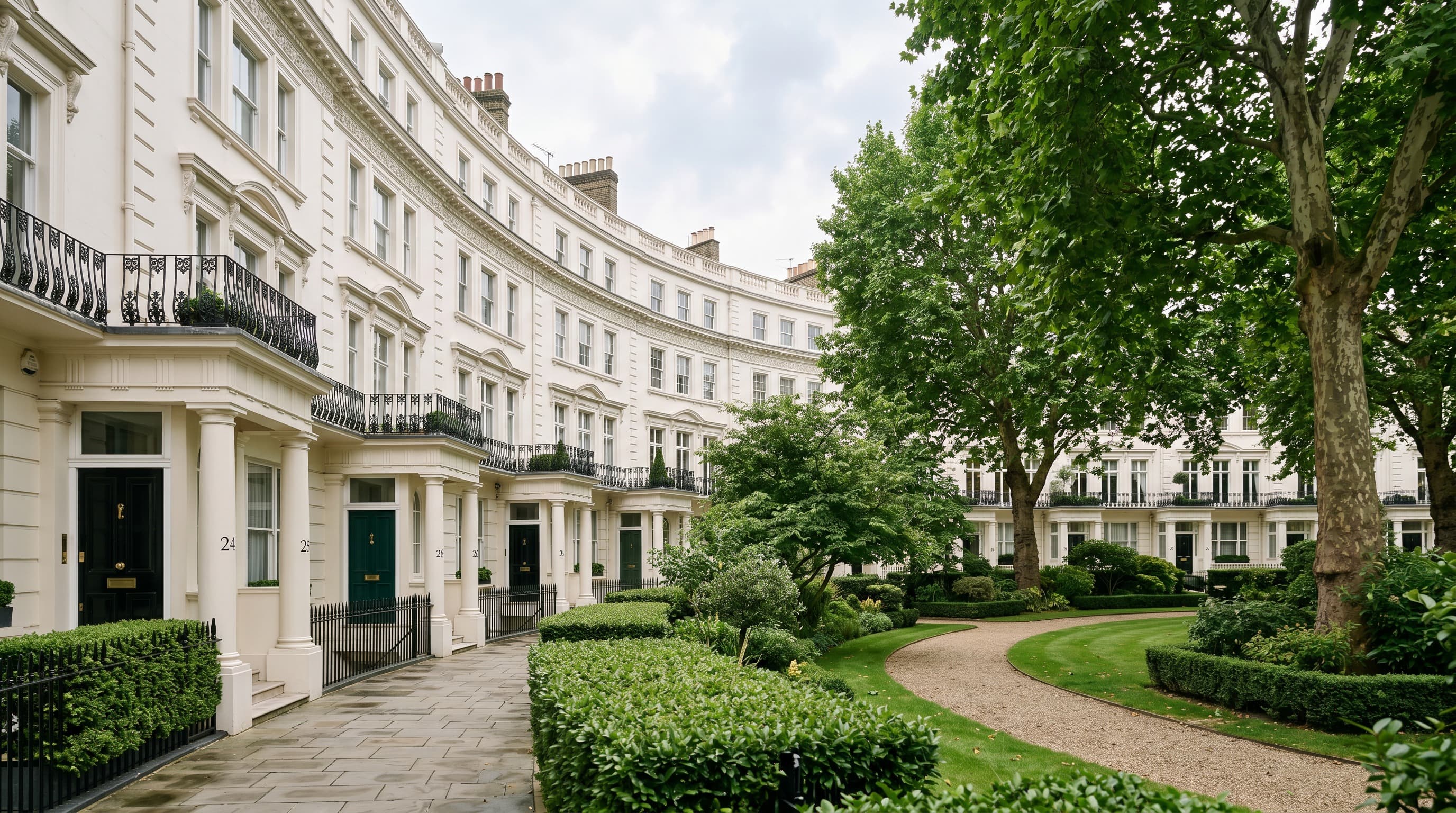 White stucco garden-square townhouses in Kensington, Prime Central London